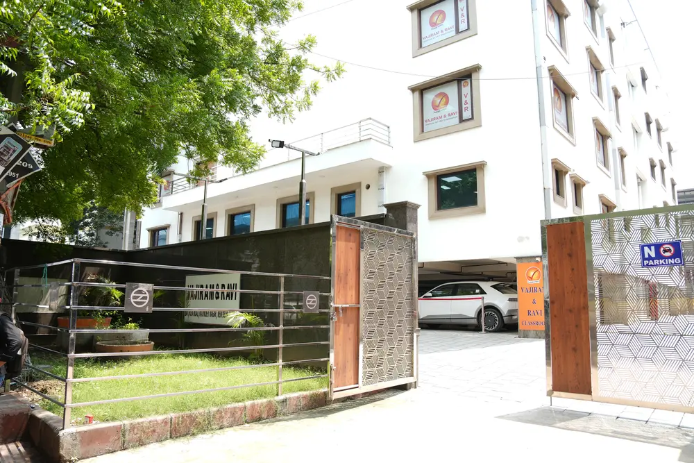 Vajiram and Ravi Nearest Metro Station – How to Reach Easily