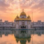 Bangla Sahib Gurudwara Delhi, History, Timings, Langar, and Visiting Guide
