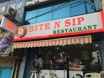 Bunny's Bite N Sip .