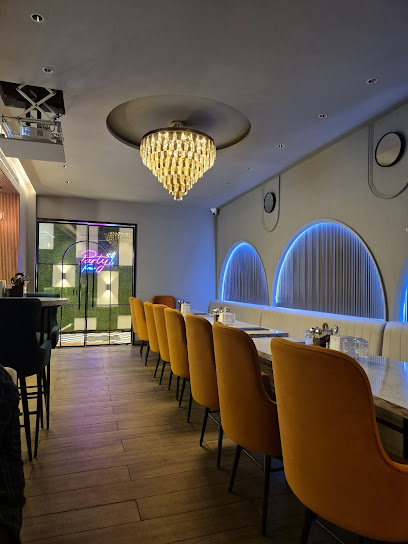 Chawla's chic-inn