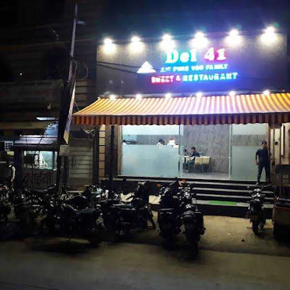 Del 41 Restaurant