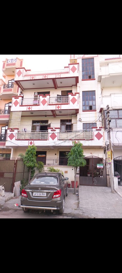 Girls Home PG Vaishali Sector 4