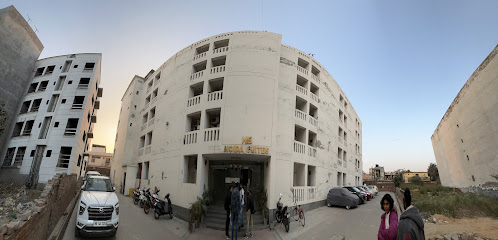 Hotel Noida Suites