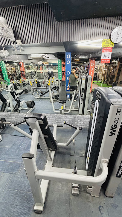 LIFE TIME FITNESS UNISEX GYM