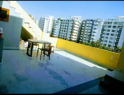 NEW ANAND GIRLS PG, M.G.ROAD,GURUGRAM