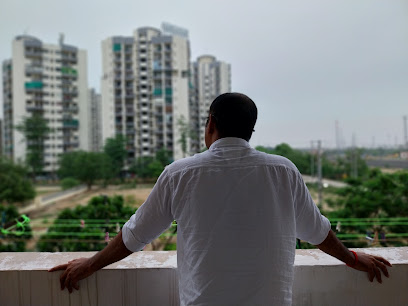 PG Near NSEZ Noida | NSEZ Metro | Phase 2 | Zokr Mantra PG