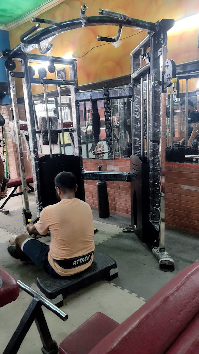 Pumping Hours Gym